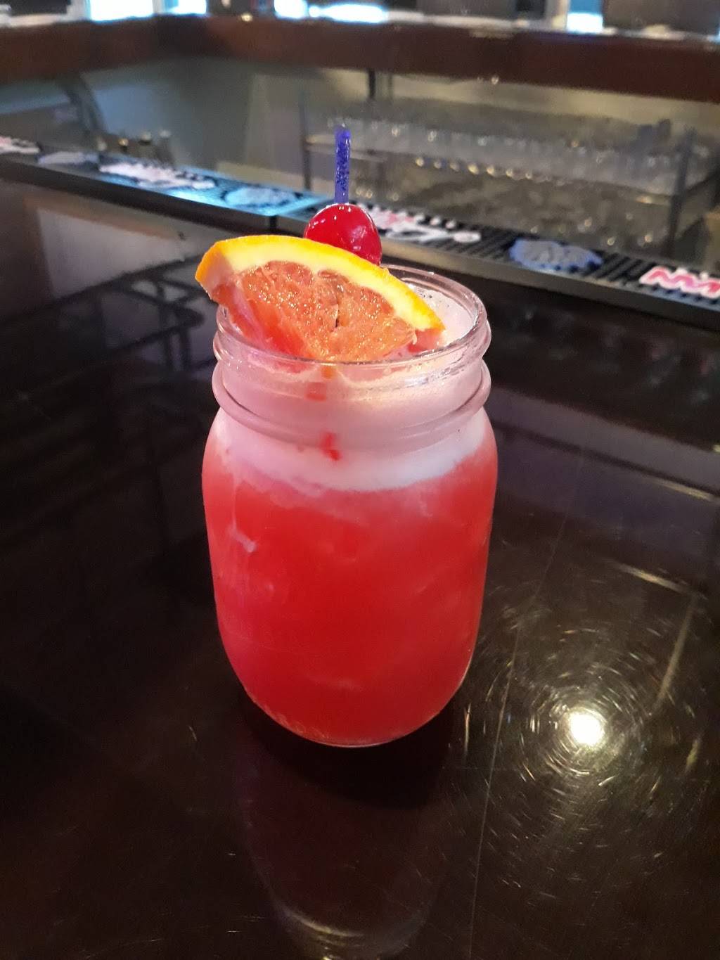 Favoritz Restaurant and Lounge | restaurant | 6501 S Cooper St Ste 101, Arlington, TX 76001, USA | 6824085137 OR +1 682-408-5137