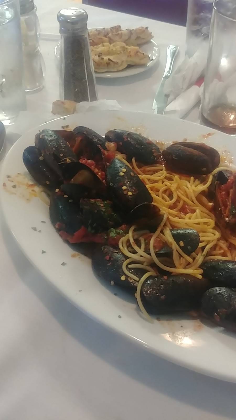 Original Michelangelo | restaurant | 295 Montauk Hwy, Speonk, NY 11972, USA | 6312887900 OR +1 631-288-7900