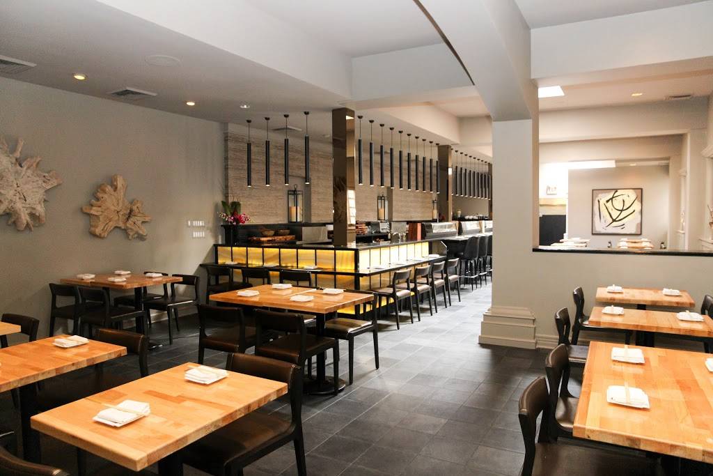 Juno Sushi Chicago | restaurant | 2638 N Lincoln Ave, Chicago, IL 60614, USA | 7739352000 OR +1 773-935-2000