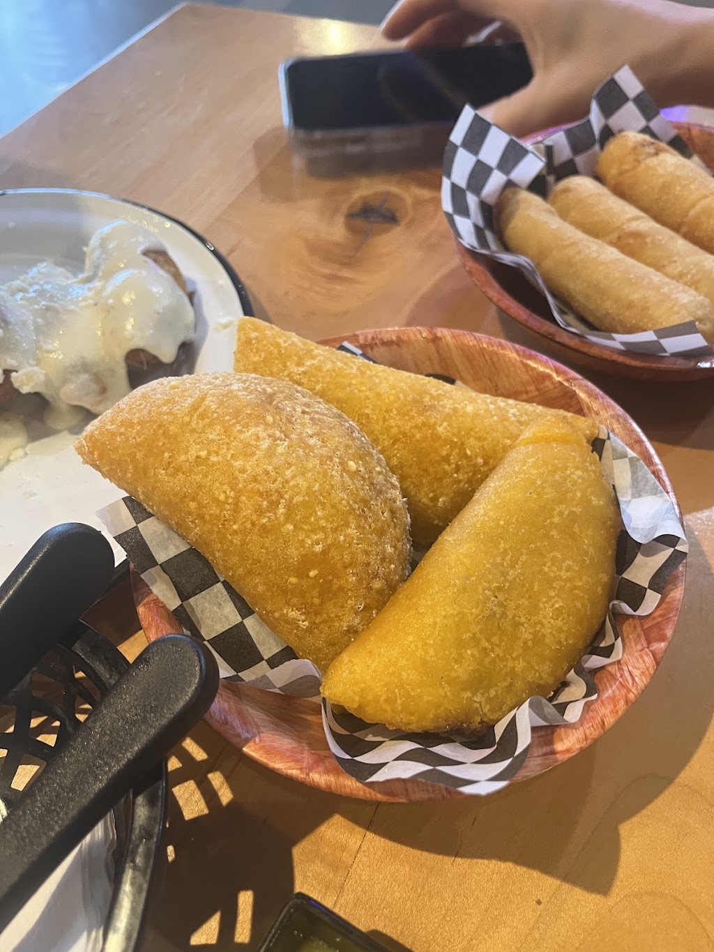 Made in Medellin Westheimer | restaurant | 8401 Westheimer Rd Suite 110, Houston, TX 77063, USA | 2818887091 OR +1 281-888-7091