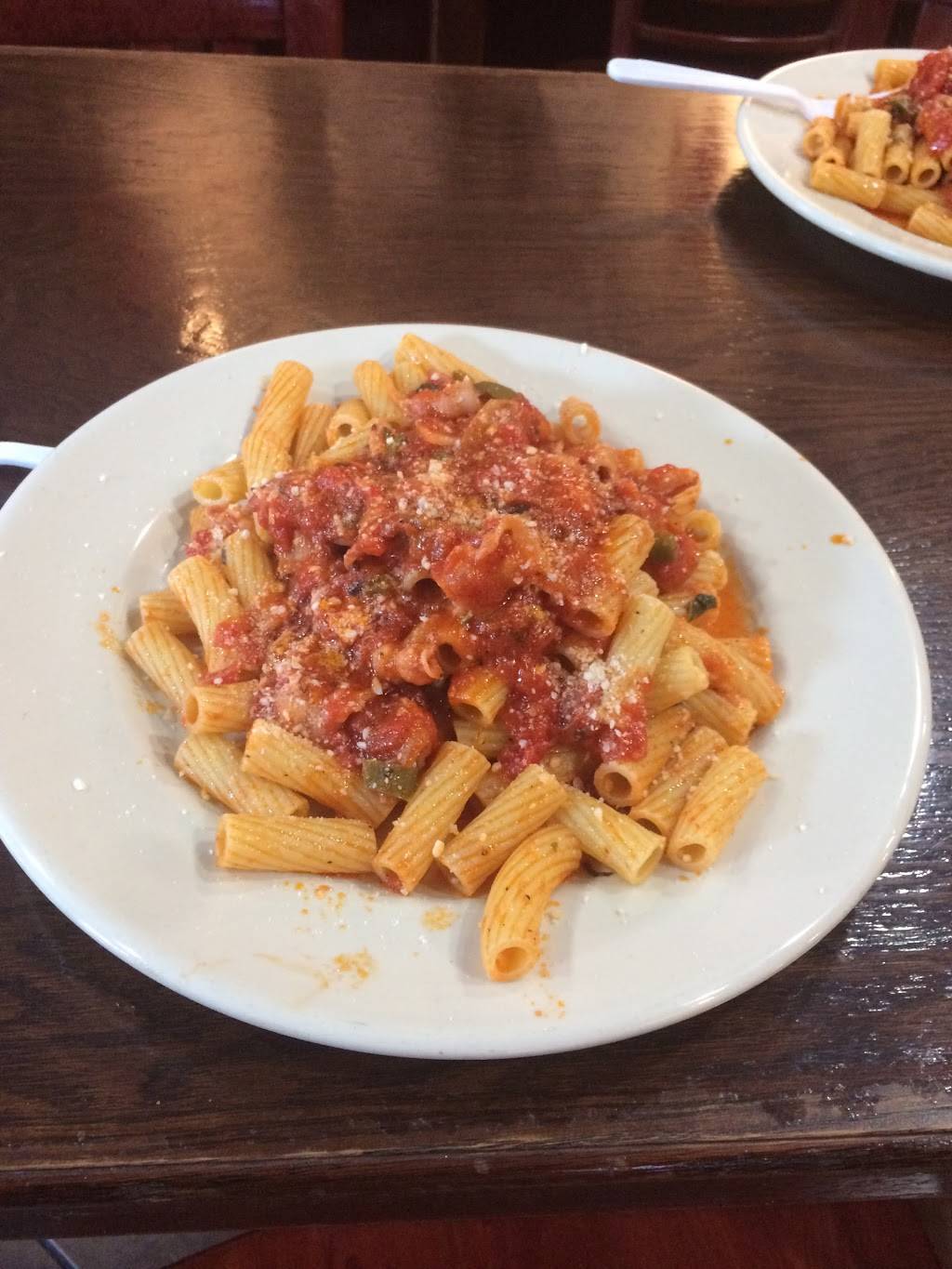 Luigis Pizza Fresca | restaurant | 2401 Fairmount Ave, Philadelphia, PA 19130, USA | 2157698888 OR +1 215-769-8888