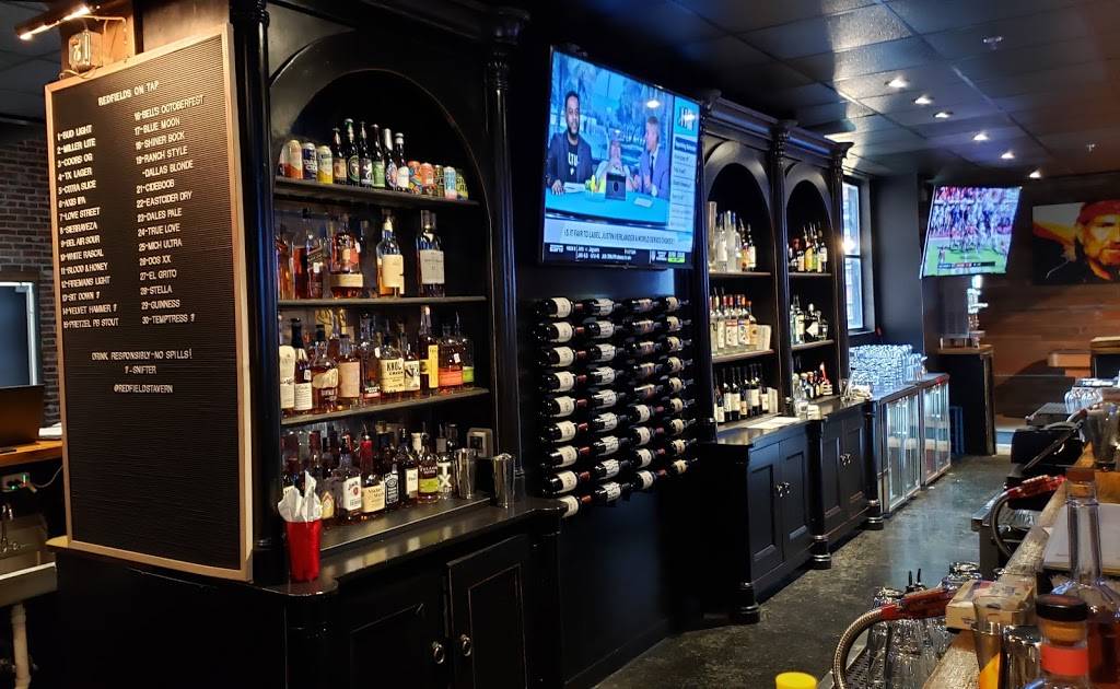 Redfields Tavern | restaurant | 2213 Butler St, Dallas, TX 75235, USA | 2144772100 OR +1 214-477-2100