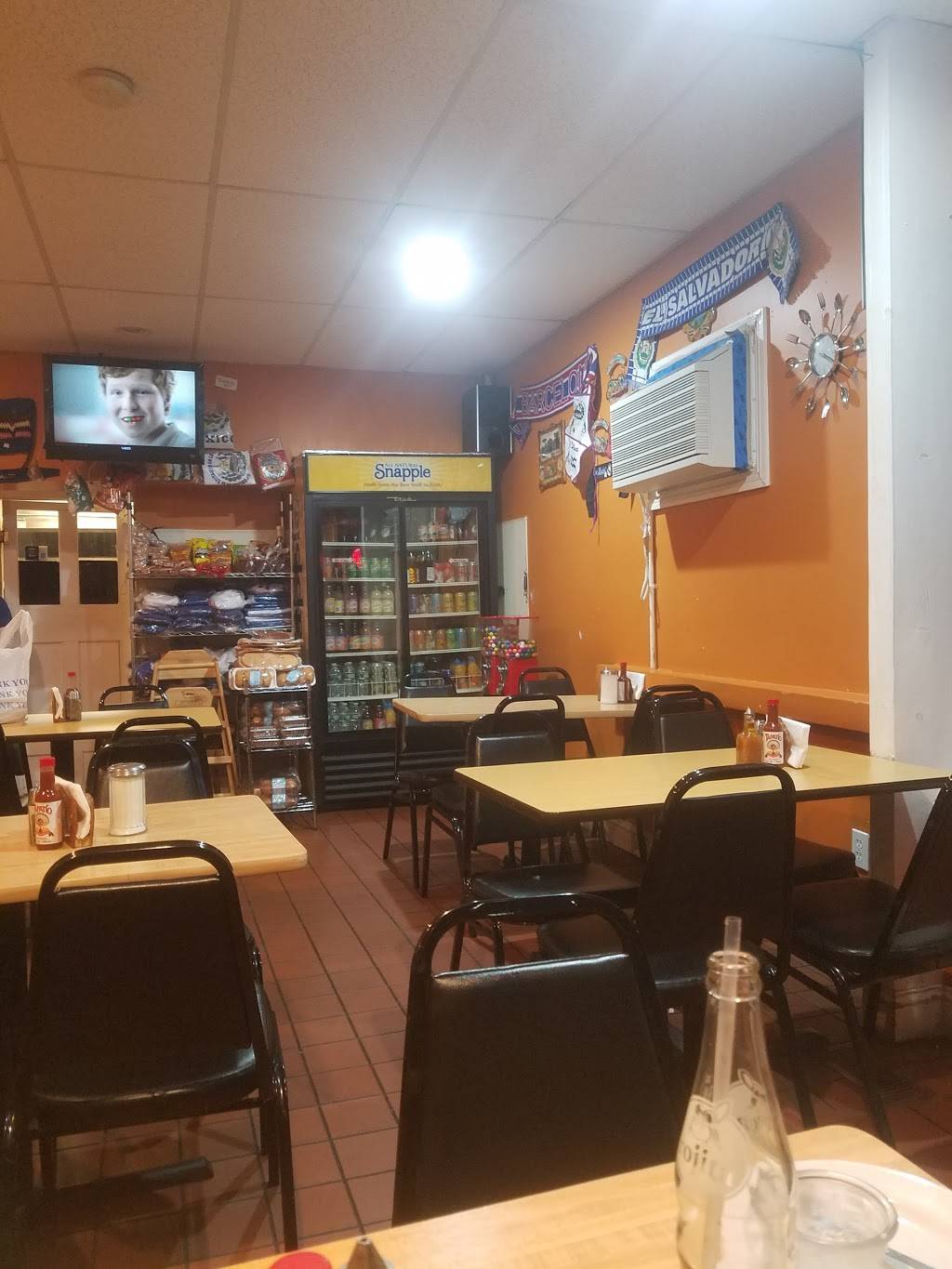 El Salvador Restaurant | restaurant | 2367 E Main St, Bridgeport, CT 06610, USA | 2033356087 OR +1 203-335-6087