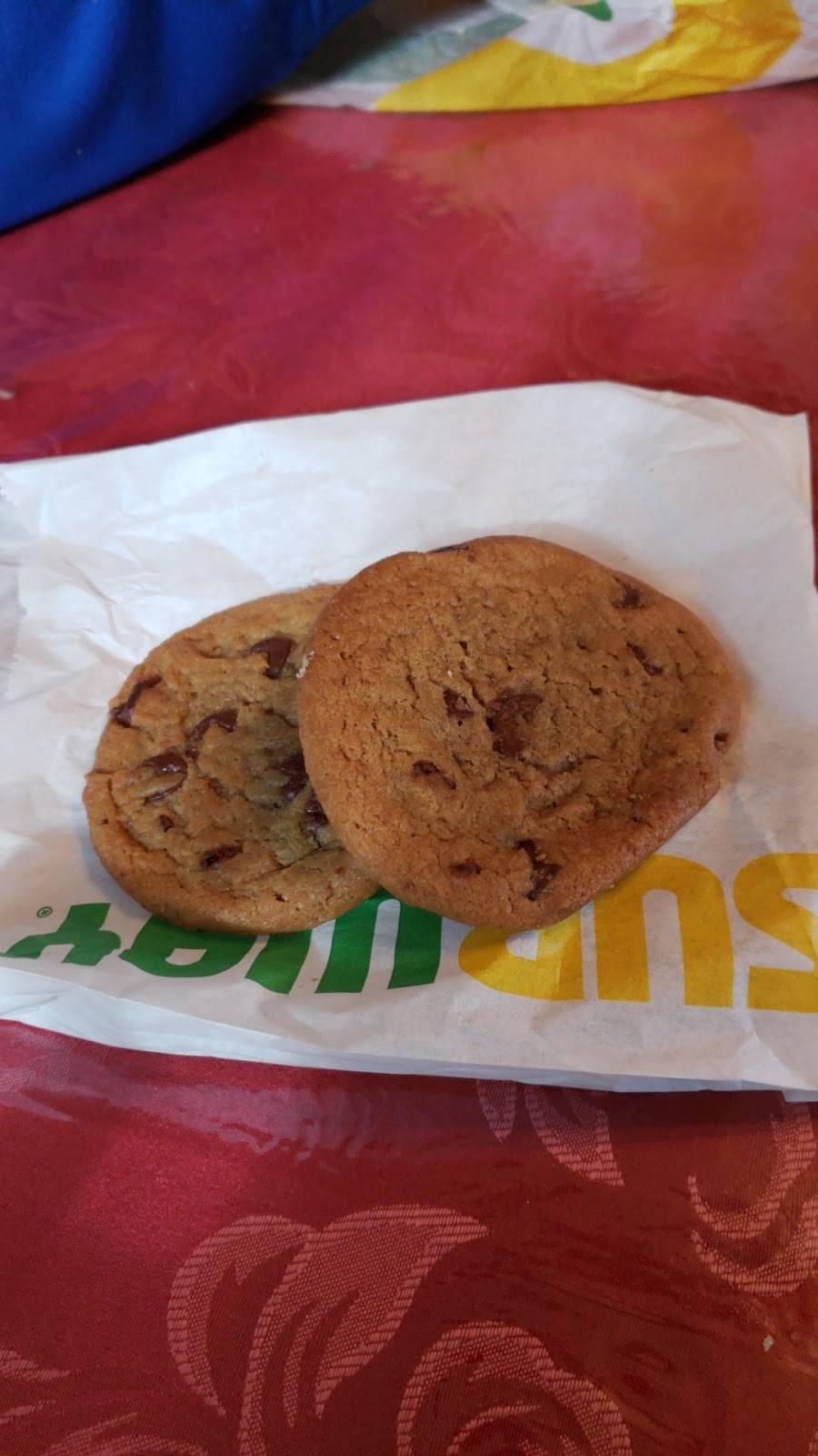 Subway Restaurants | restaurant | 204 W Merrick Rd, Valley Stream, NY 11580, USA | 5165615400 OR +1 516-561-5400