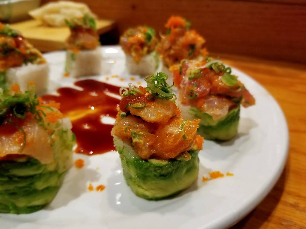 Tomodachi | restaurant | 2779 Agoura Rd, Westlake Village, CA 91361, USA | 8057777578 OR +1 805-777-7578