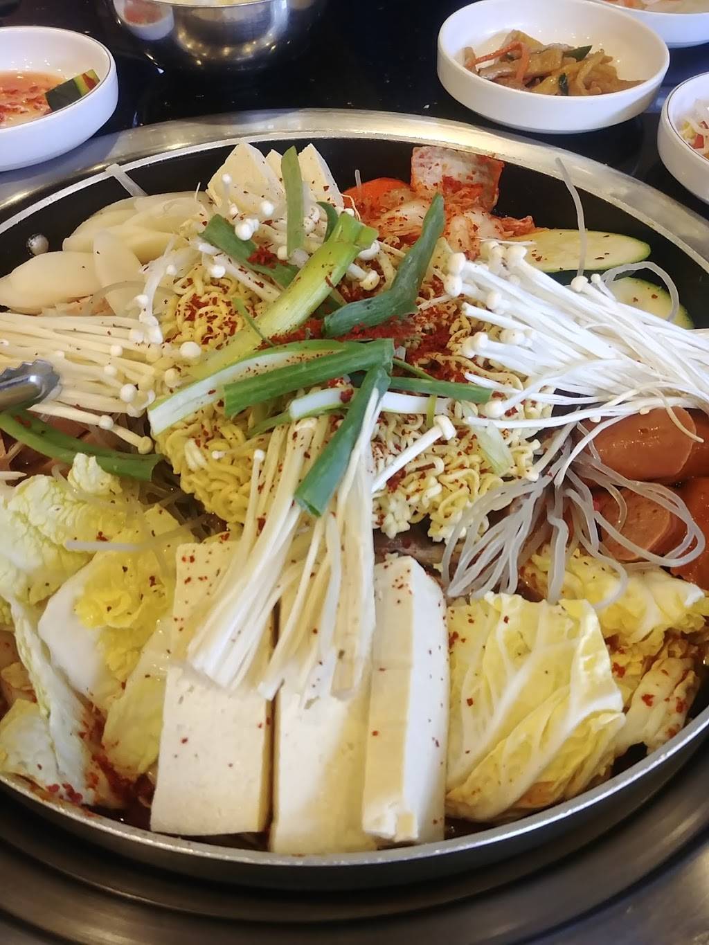 Do Eat Korean BBQ | restaurant | 3141 S Halsted St, Chicago, IL 60608, USA | 3125263938 OR +1 312-526-3938