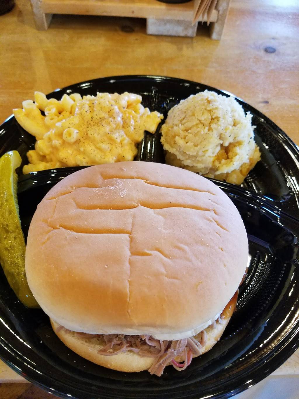 Birds Smokehouse BBQ | restaurant | 9008 S Walnut St, Daleville, IN 47334, USA | 7653781900 OR +1 765-378-1900