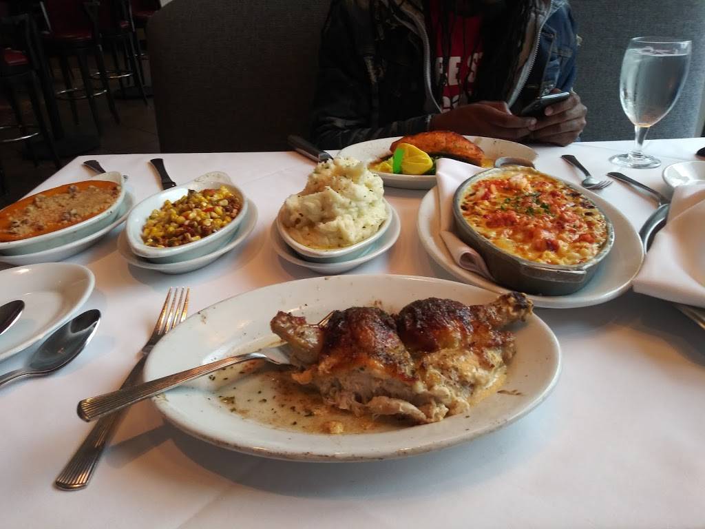 Ruths Chris Steak House | restaurant | 1 N Brentwood Blvd #150, Clayton, MO 63105, USA | 3147839900 OR +1 314-783-9900