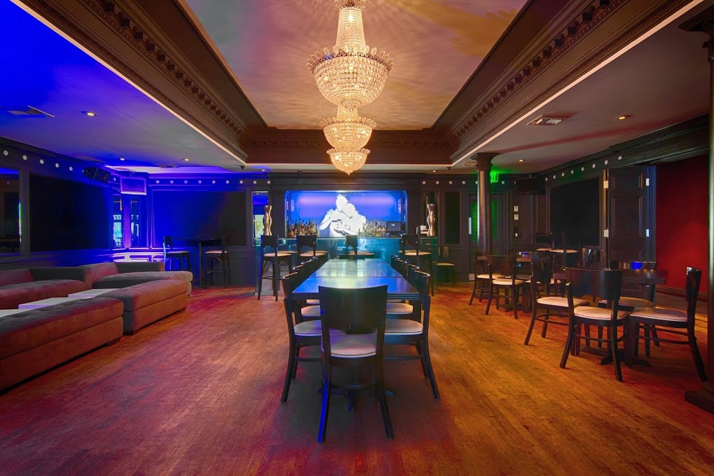 The Globe | night club | 377 Alhambra Cir, Coral Gables, FL 33134, USA | 3054453555 OR +1 305-445-3555