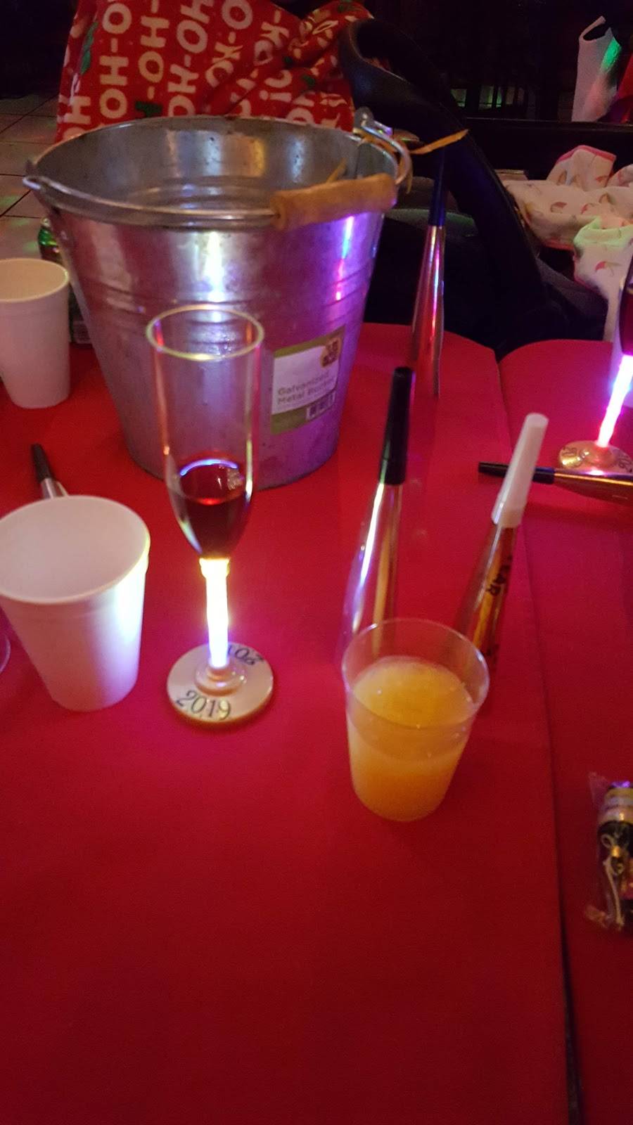 Maravatio Restaurant | restaurant | 4619 E R L Thornton Fwy, Dallas, TX 75223, USA | 2148243300 OR +1 214-824-3300