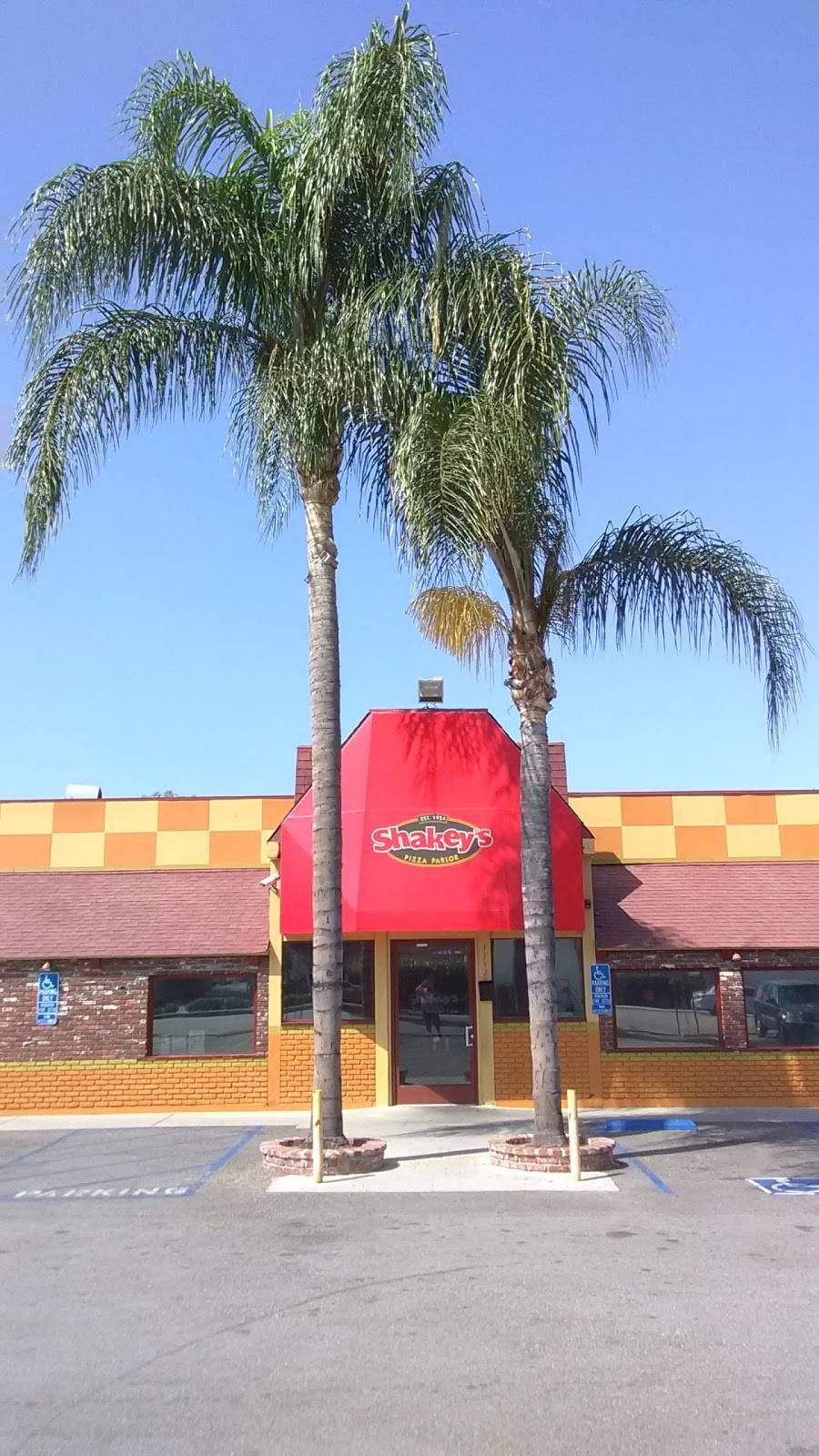 Shakeys Pizza Parlor | restaurant | 11420 Valley Blvd, El Monte, CA 91731, USA | 6263504411 OR +1 626-350-4411