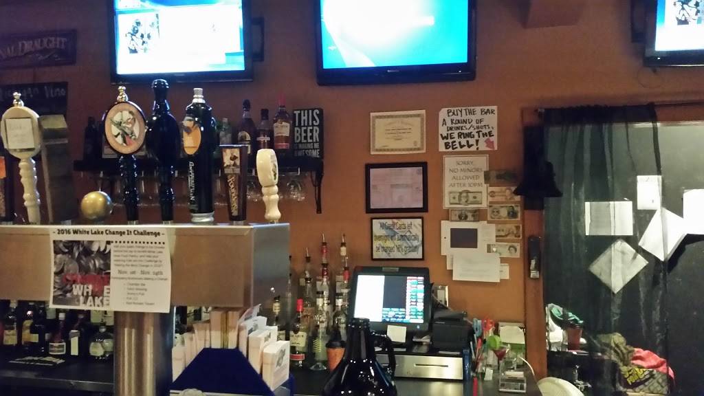 The Chamber Bar & Grill | restaurant | 906 E Colby St, Whitehall, MI 49461, USA | 2318936720 OR +1 231-893-6720