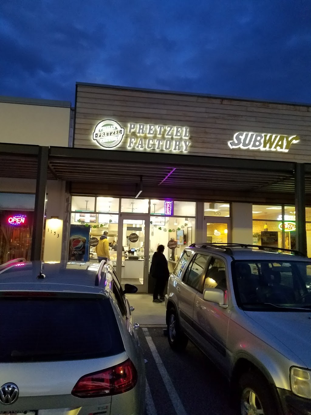 Philly Pretzel Factory | bakery | 1161 MD-3, Gambrills, MD 21054, USA | 4432924673 OR +1 443-292-4673