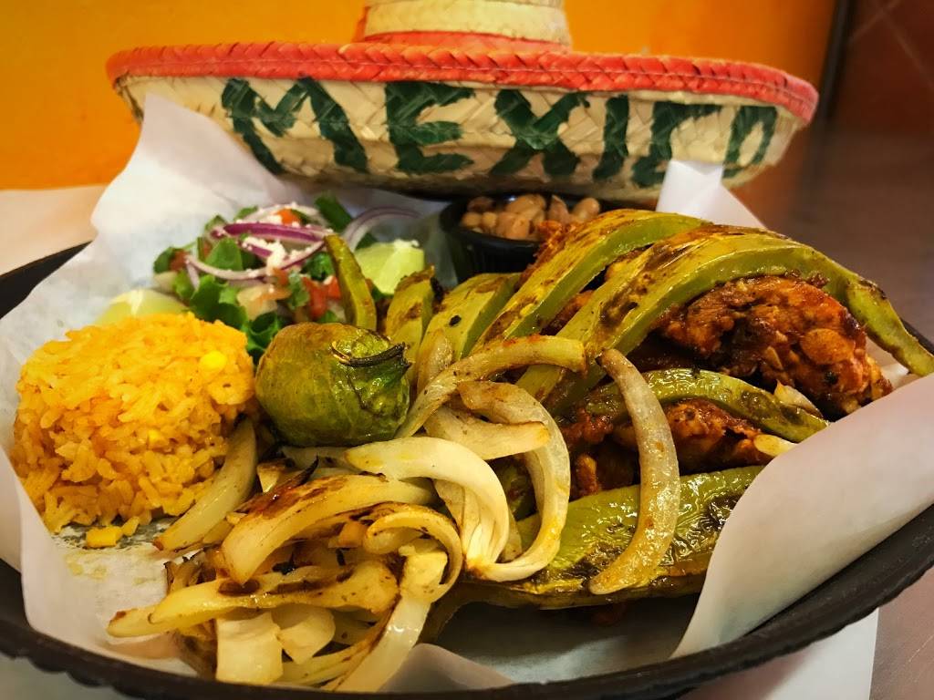 Taqueria el Gallo Loco | restaurant | 10643 700 E, Sandy, UT 84070, USA | 8015420318 OR +1 801-542-0318