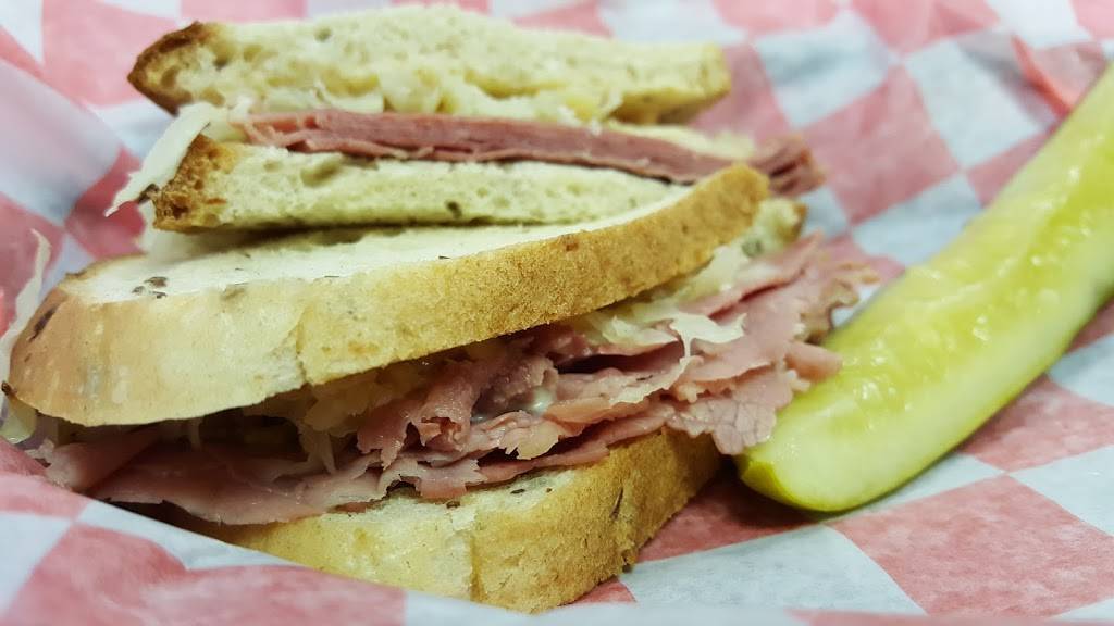 Jonnie Dogs And More | restaurant | 136 S Main St, Woodruff, SC 29388, USA | 8646709719 OR +1 864-670-9719