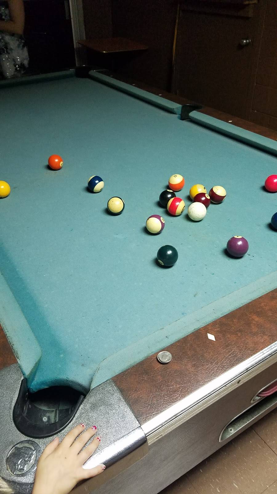 Foxxs Sub Shoppe | meal takeaway | 16214 Fort Campbell Blvd, Oak Grove, KY 42262, USA | 2704393374 OR +1 270-439-3374