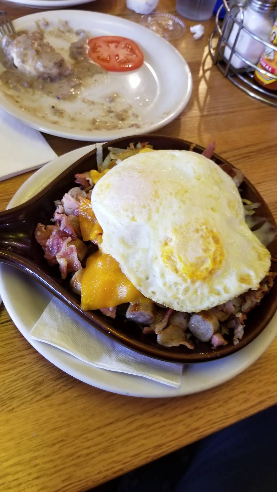 S&G Restaurant | restaurant | 3000 N Lincoln Ave, Chicago, IL 60657, USA | 7739354025 OR +1 773-935-4025