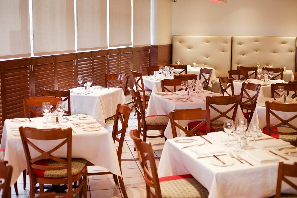 Restaurant Vino Rosso | restaurant | 5291 Boul Henri-Bourassa O, Saint-Laurent, QC H4R 1B7, Canada | 5143376664 OR +1 514-337-6664