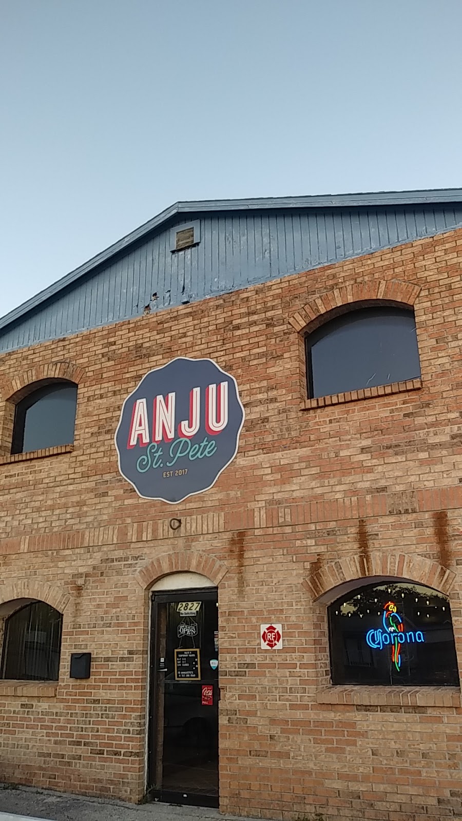 ANJU St.Pete | restaurant | 2827 16th St N, St. Petersburg, FL 33704, USA | 7272898568 OR +1 727-289-8568