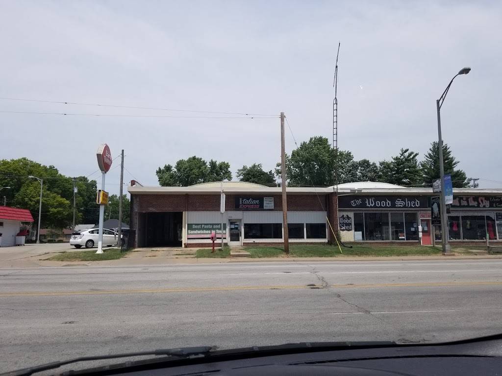 Italian Express | restaurant | 928 W Jackson St, Macomb, IL 61455, USA | 3098333777 OR +1 309-833-3777