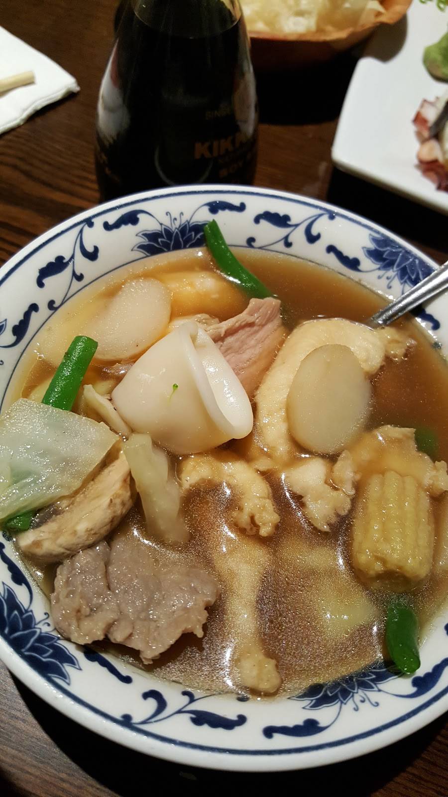 House of Poolesville | restaurant | 19611 Fisher Ave, Poolesville, MD 20837, USA | 3013492935 OR +1 301-349-2935