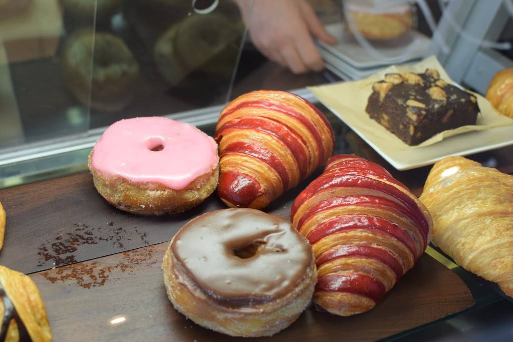 Dialog Cafe | cafe | 8766 Holloway Dr, West Hollywood, CA 90069, USA | 3102891630 OR +1 310-289-1630