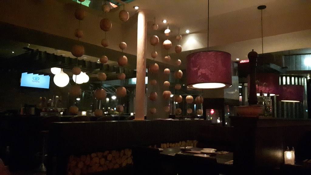 Mondo Resto Bar | restaurant | 11615 1ᴱ Avenue, Saint-Georges, QC G5Y 7H5, Canada | 4182284133 OR +1 418-228-4133