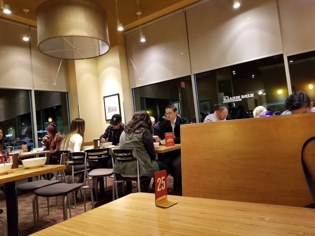 Noodles and Company | restaurant | 11429 District Dr, South Jordan, UT 84095, USA | 8014954933 OR +1 801-495-4933