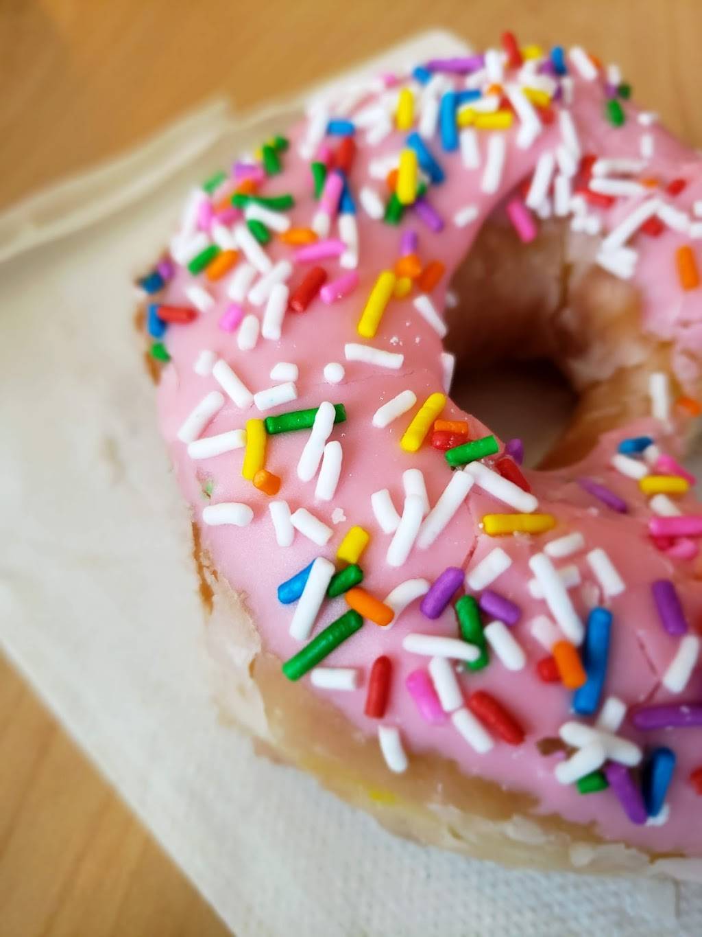 Krispy Kreme | bakery | 12973 Atlantic Blvd, Jacksonville, FL 32225, USA | 9042204806 OR +1 904-220-4806