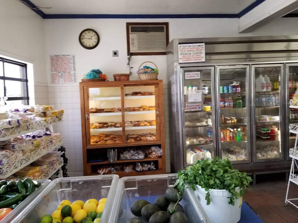 Dianas Market | bakery | 16529 Normandie Ave, Gardena, CA 90247, USA | 3103297594 OR +1 310-329-7594