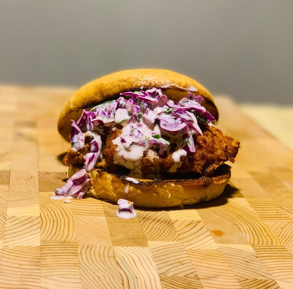 Kabab Village | restaurant | 6124 Tecumseh Rd E, Windsor, ON N8T 1E6, Canada | 5199743407 OR +1 519-974-3407