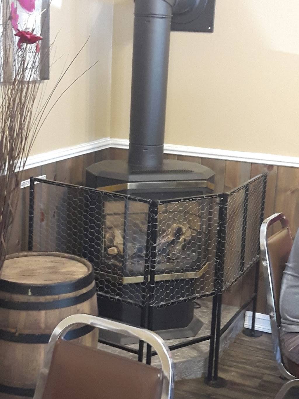 Restaurant Malyvia | restaurant | 269 Chemin Pontbriand, Lac-des-Loups, QC J0X 3K0, Canada | 8194564440 OR +1 819-456-4440