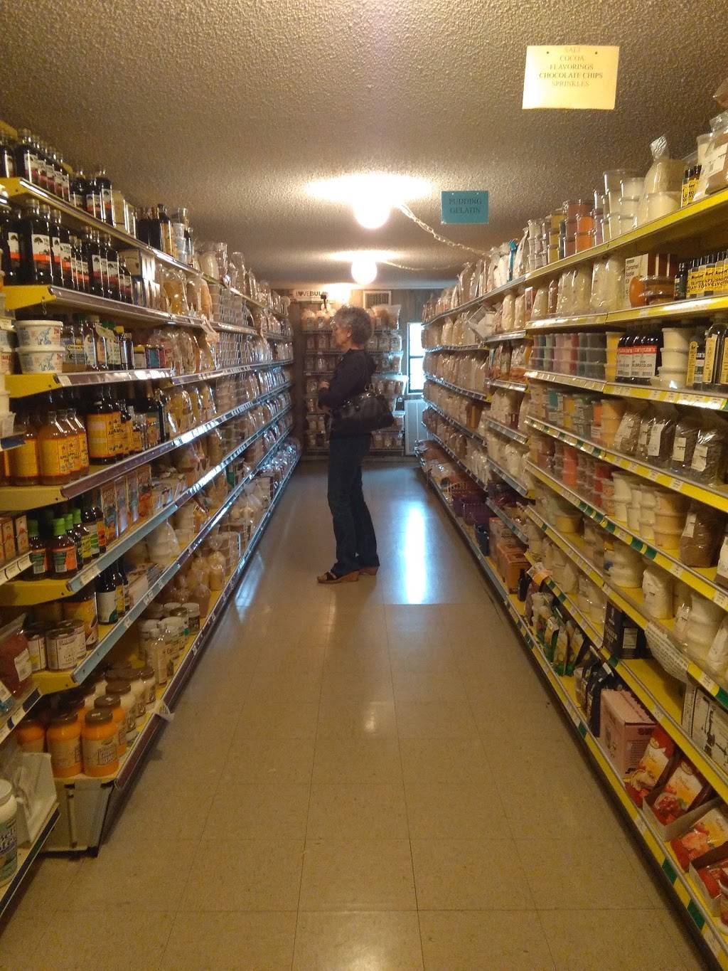 Adas Country Store and Cafe | bakery | 9653 US-45, Bethel Springs, TN 38315, USA | 7319349310 OR +1 731-934-9310