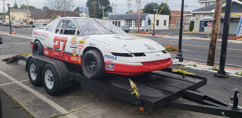 Krissys Korner | restaurant | 1200 Barnum Ave, Stratford, CT 06614, USA | 2038708038 OR +1 203-870-8038