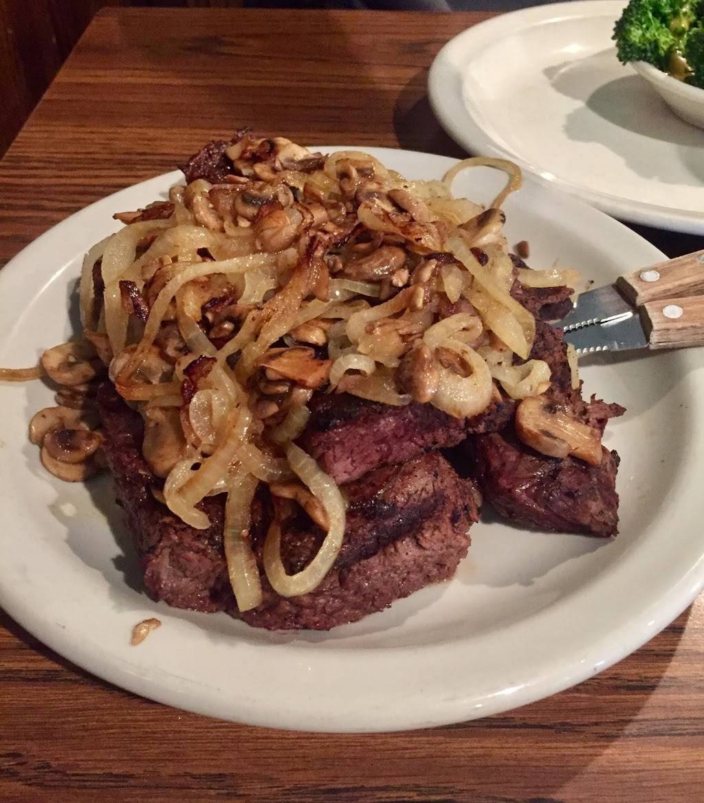 Dicks Steak House Inc | restaurant | 206 Broad St, Kalida, OH 45853, USA | 4195323029 OR +1 419-532-3029