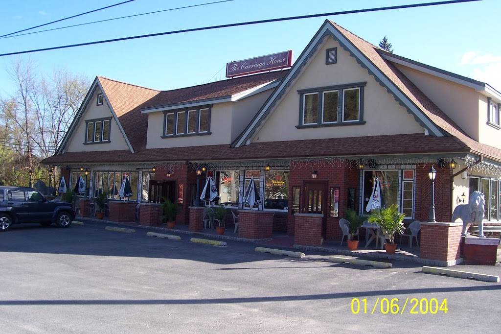 Carriage House | restaurant | 3351 NY-97, Barryville, NY 12719, USA | 8455570400 OR +1 845-557-0400