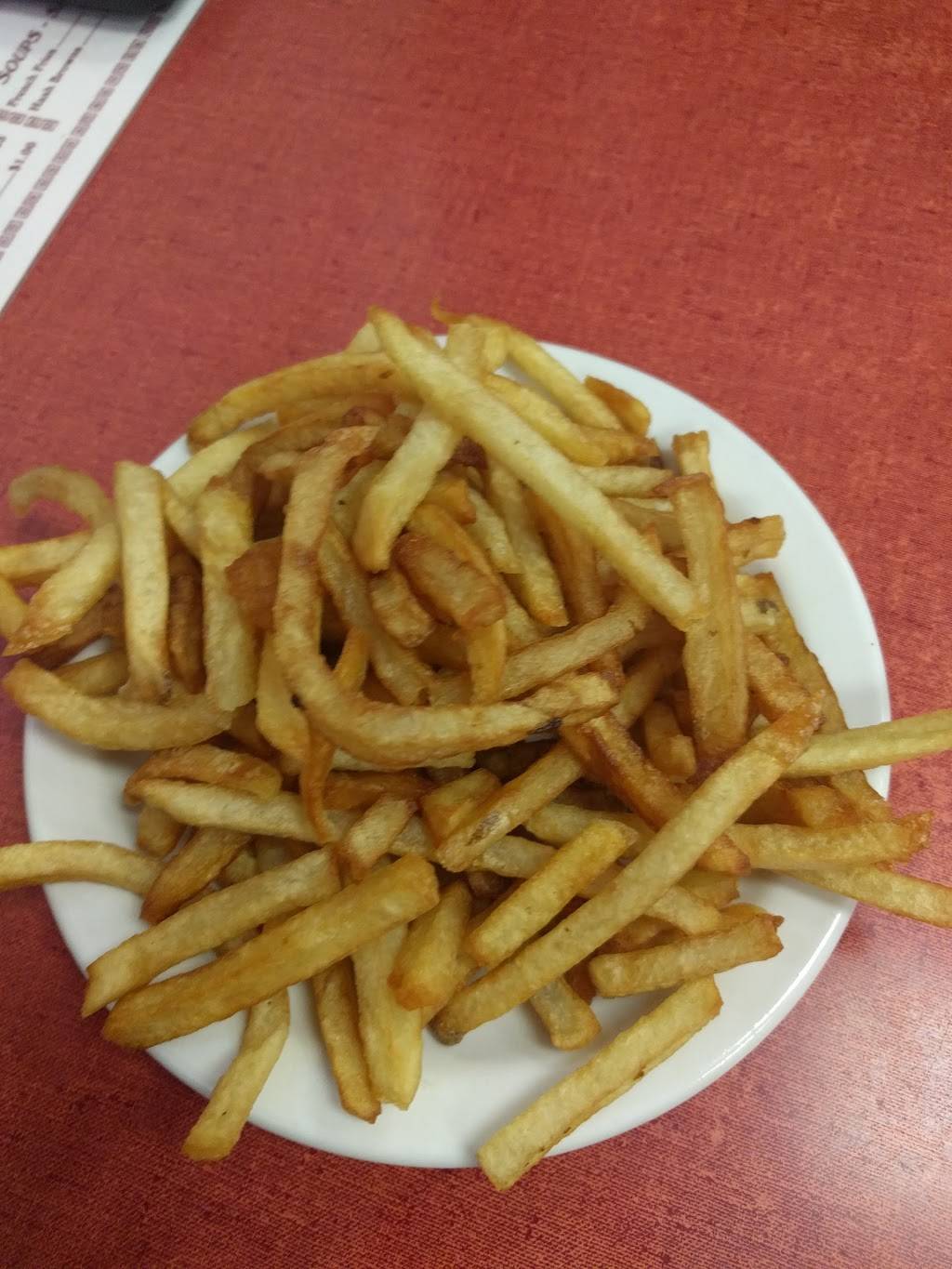 Coney Island Lunch Room | restaurant | 104 E 3rd St, Grand Island, NE 68801, USA | 3083827155 OR +1 308-382-7155