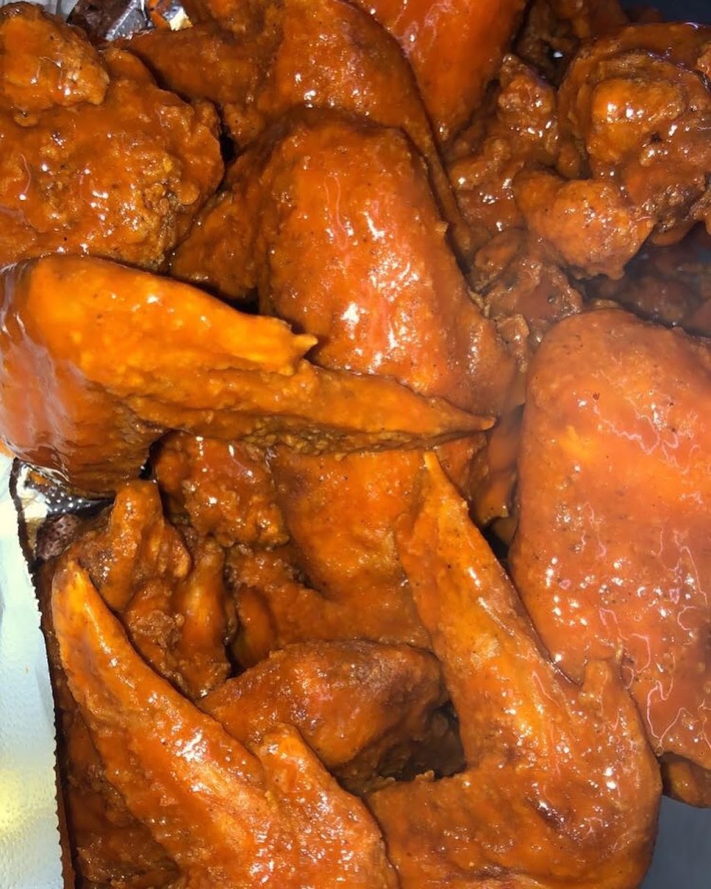 Chubbies chicken &fish | restaurant | 2150 N E St, San Bernardino, CA 92405, USA | 9094024022 OR +1 909-402-4022