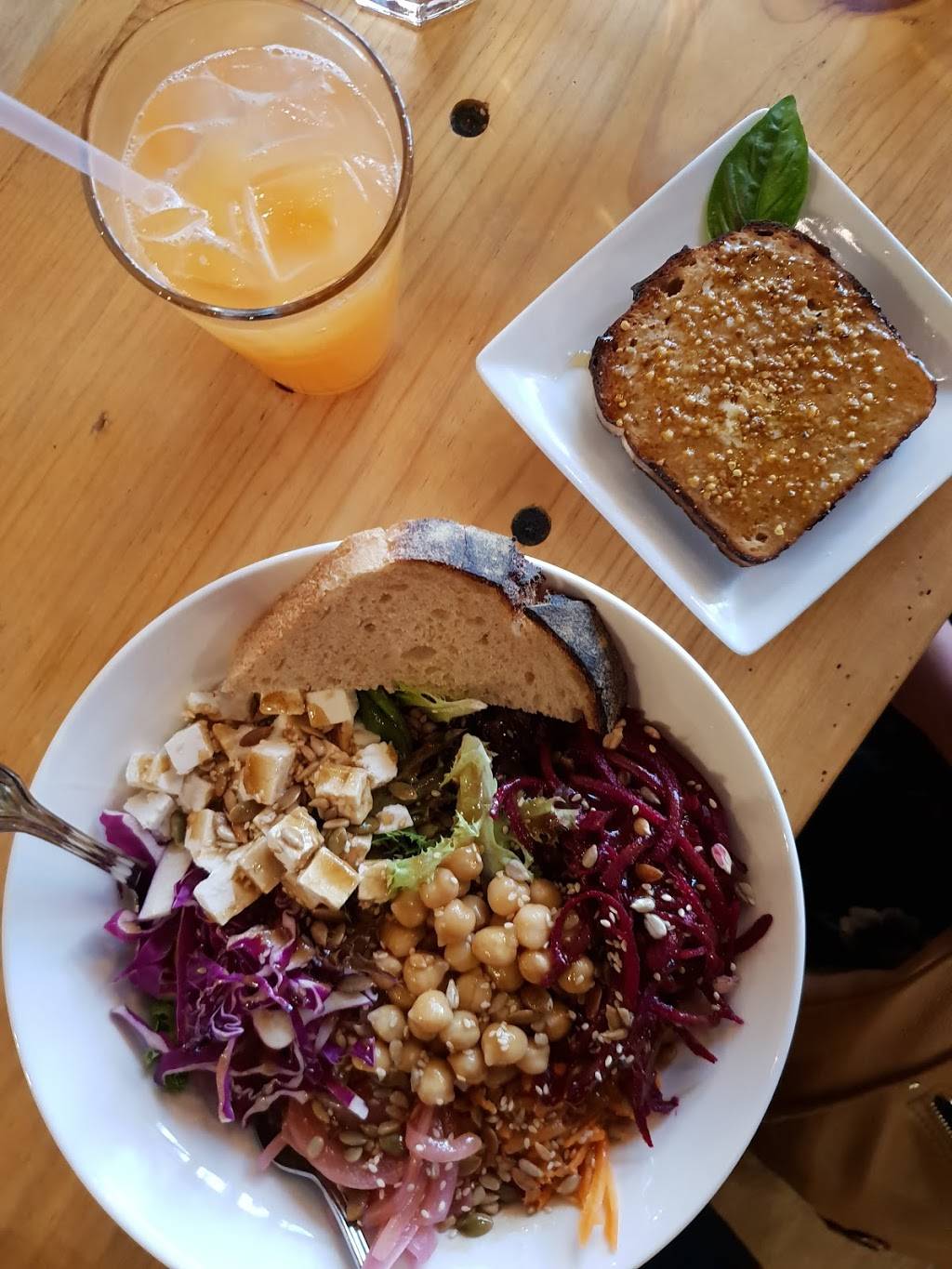 Heartwood | cafe | 237 Commercial St, Nevada City, CA 95959, USA | 5304706161 OR +1 530-470-6161