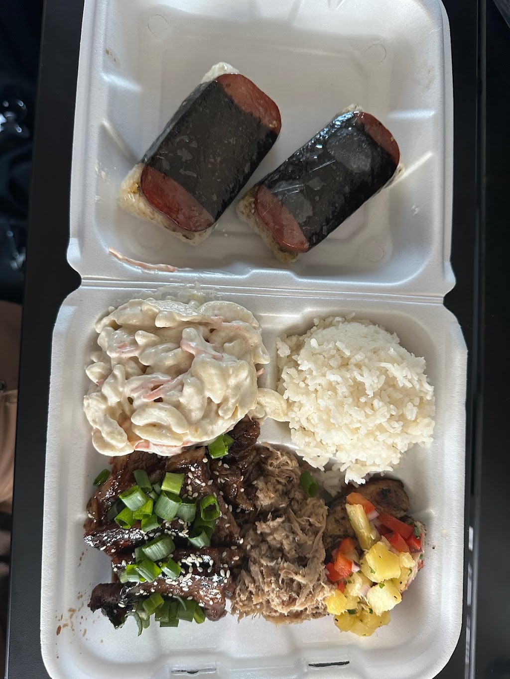 Flyin Hawaiian | restaurant | 28w468 High Lake Rd Unit 3, West Chicago, IL 60185, USA | 6307088224 OR +1 630-708-8224