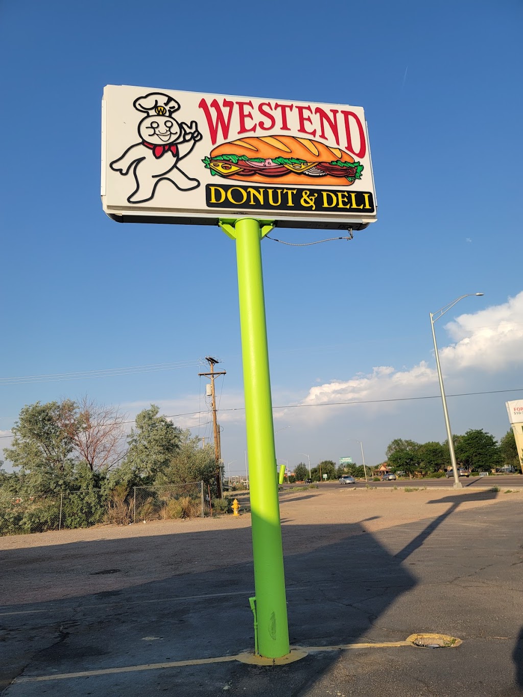 Westend Donut & Deli | bakery | 3030 W Historic Hwy 66, Gallup, NM 87301, USA | 5057223233 OR +1 505-722-3233