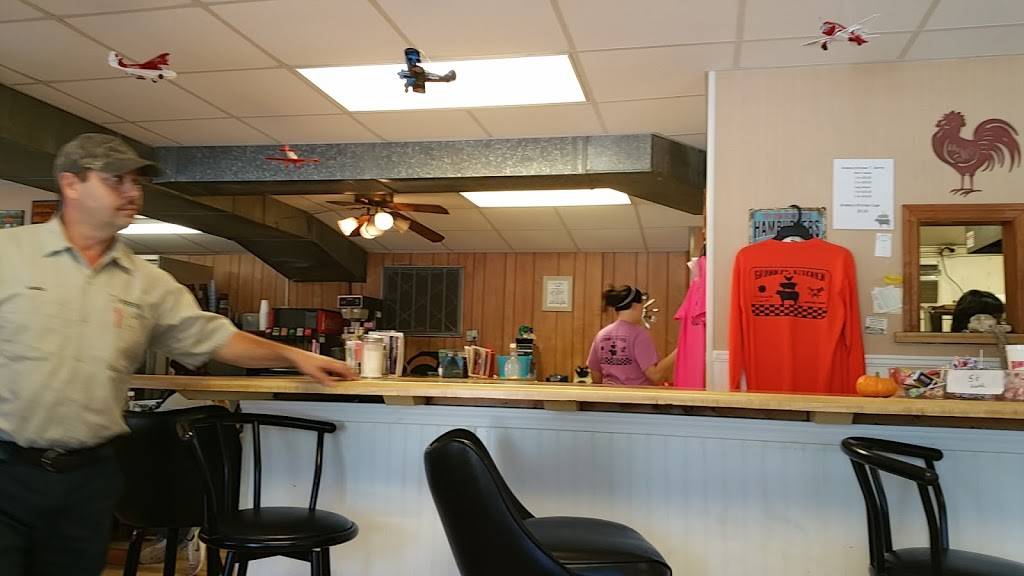 Grannys Kitchen | restaurant | 16 N Howard St, Inman, SC 29349, USA | 8644720909 OR +1 864-472-0909