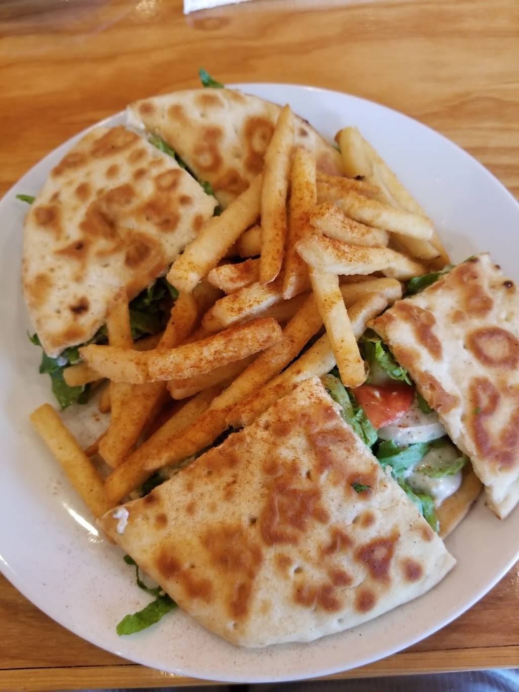 MADD Greeks Mediterranean Grille | restaurant | 910 W 10th St, Indianapolis, IN 46202, USA | 3176028336 OR +1 317-602-8336