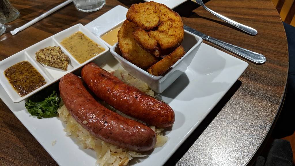 Bavarian Brauhaus | restaurant | 7304 Pkwy Dr S, Hanover, MD 21076, USA | 4107120300 OR +1 410-712-0300