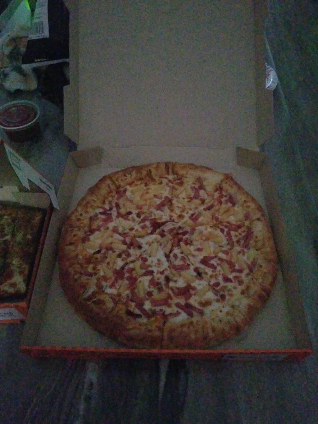 Little Caesars Pizza | meal delivery | 950 Hwy 62 E, Mountain Home, AR 72653, USA | 8704243477 OR +1 870-424-3477