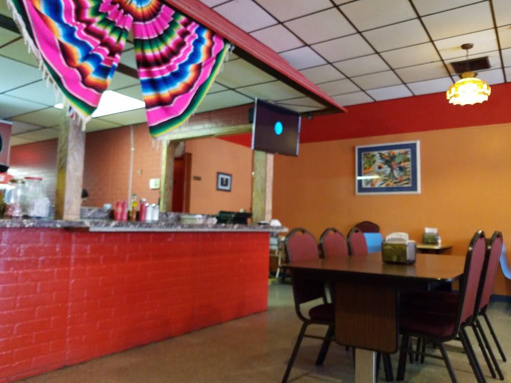 Hidalgo Restaurant | restaurant | 308 Barton St, Pawtucket, RI 02860, USA | 4017227622 OR +1 401-722-7622