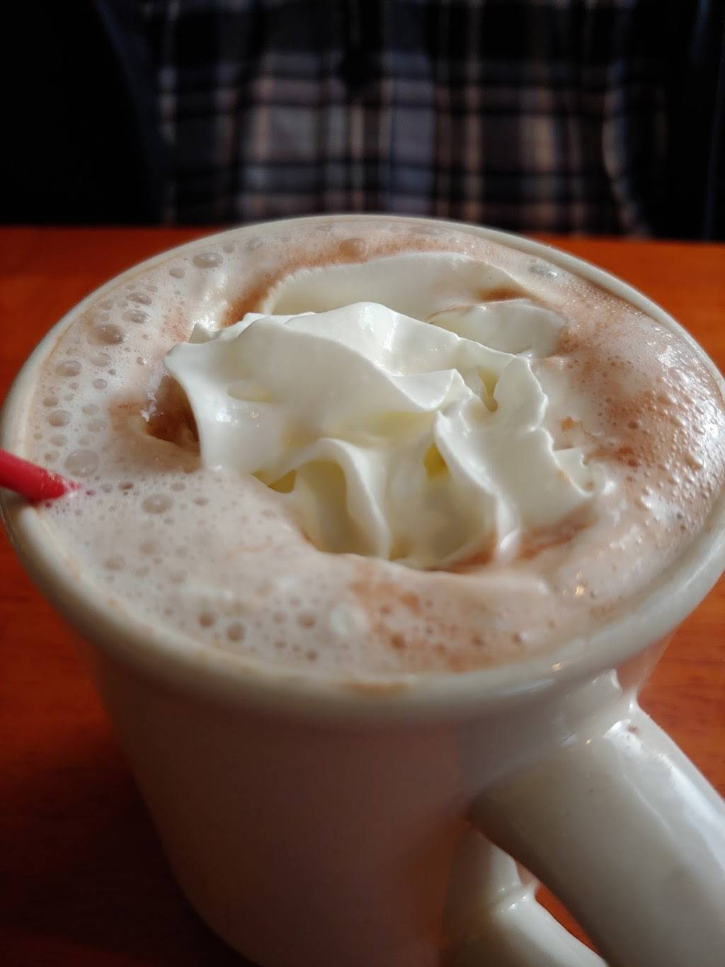 Krissys Korner | restaurant | 1200 Barnum Ave, Stratford, CT 06614, USA | 2038708038 OR +1 203-870-8038