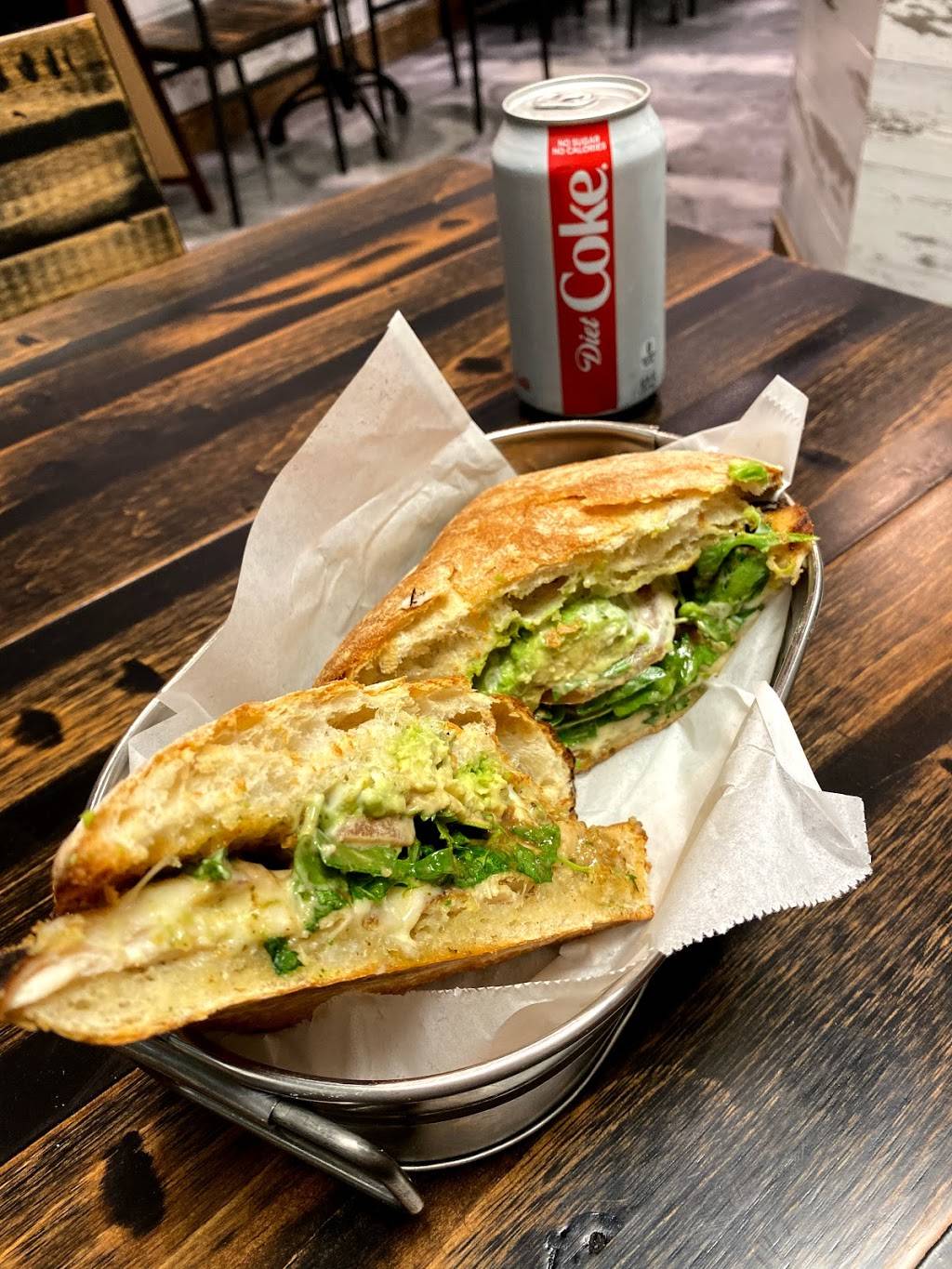 E Che Pizza & Pasta | restaurant | 2180 Westwood Blvd #1f, Los Angeles, CA 90025, USA | 3102340101 OR +1 310-234-0101