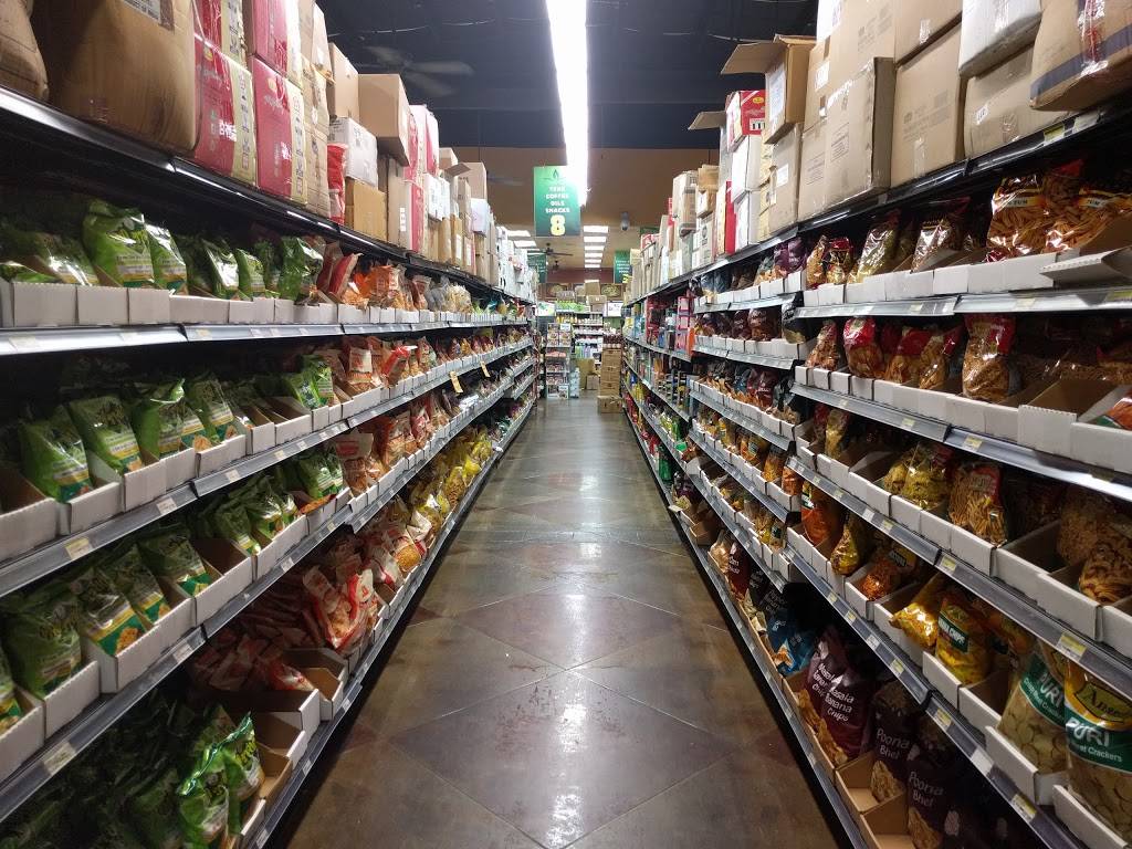 Ranis World Foods | restaurant | 16711 Hollister St, Houston, TX 77066, USA | 2814408080 OR +1 281-440-8080