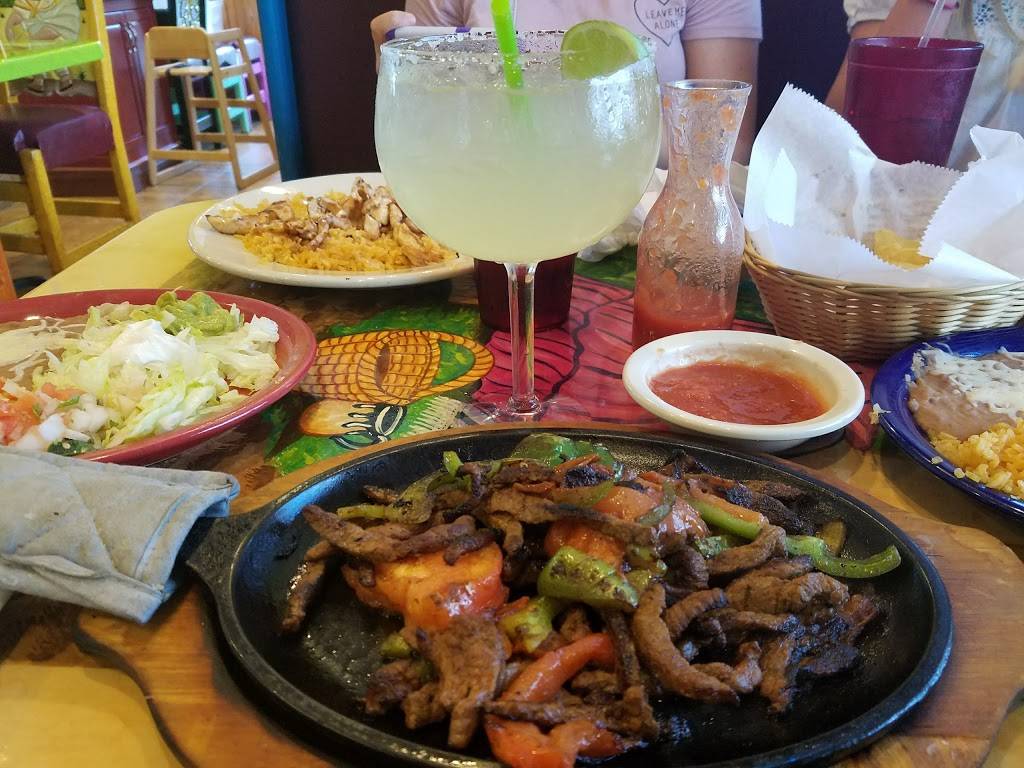 Cancun Mexican Grill & Bar | restaurant | 732 Dolly Parton Pkwy, Sevierville, TN 37862, USA | 8653654655 OR +1 865-365-4655